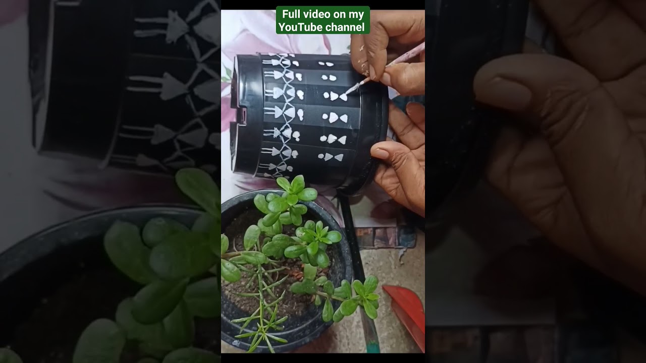 warli art painting on flower pot 