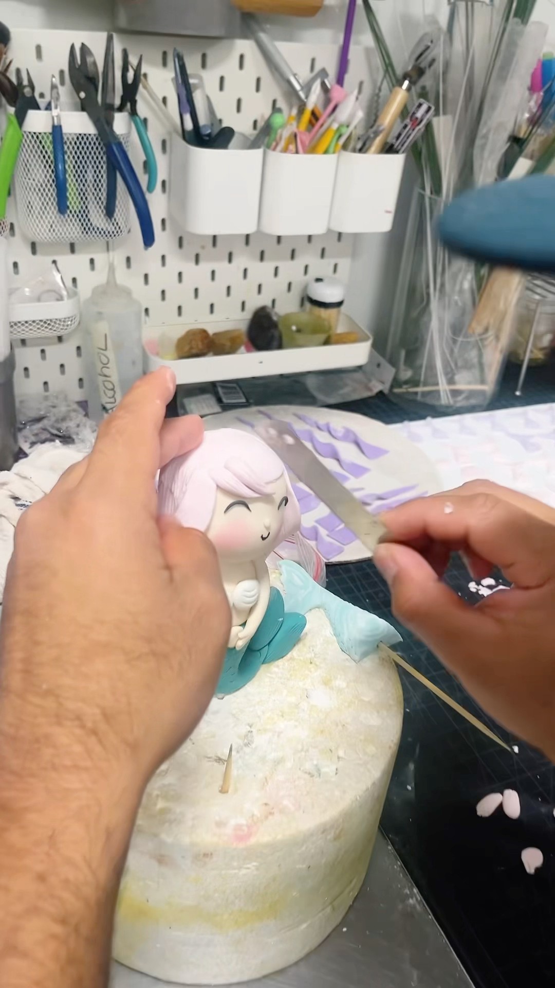 MAKING AN UNDER THE SEA WITH MERMAID TOPPER #howto #cake  #diy #easy #art #artist