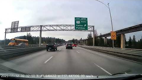 Speeds pass left side then cuts off multiple cars to take exit #shortvideo #crazydriving #baddrivers