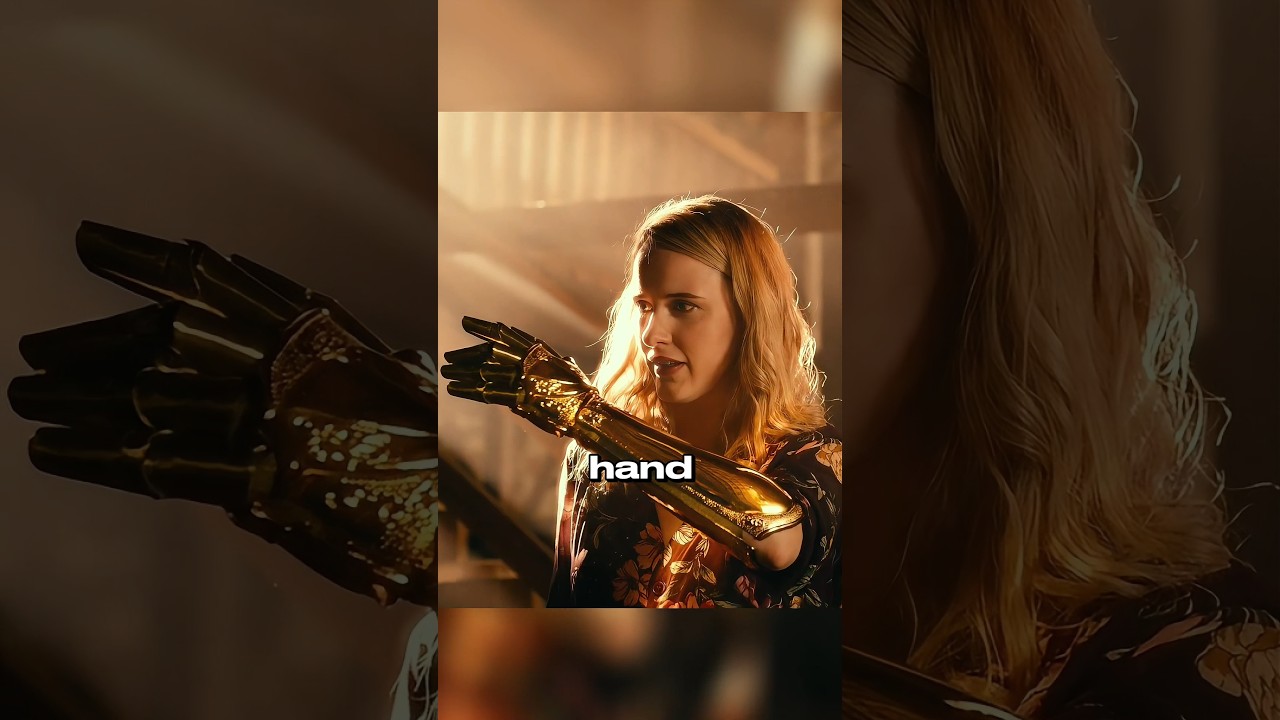 Ее муж сделал ей золотую руку 😱 