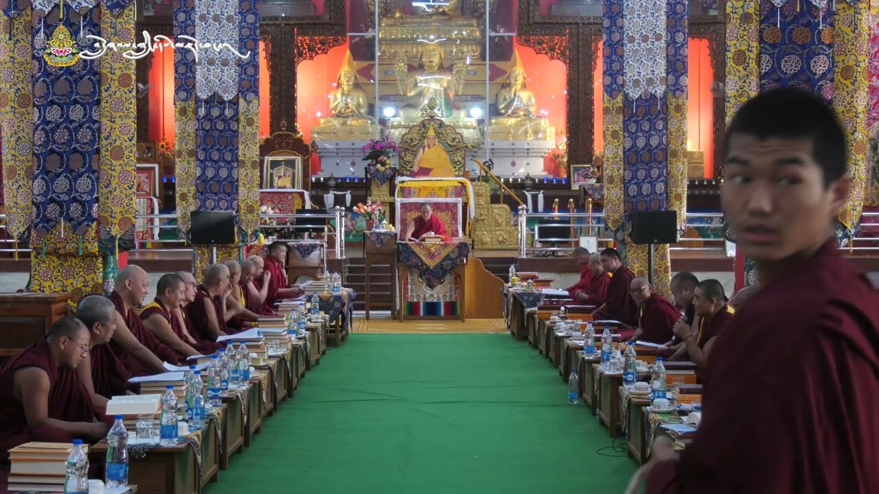 ཕྱི་ལོ་༢༠༢༥ཟླ་བ་༡༢པ་ཚེས་༡༧ཉིན་རྣམ་འགྲེལ་དོགས་གཅོད་ཀྱི་བརྙན། (༣) མཁས་མང་བློ་གསལ་གླིང་།