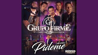 Pideme (En Vivo) chords