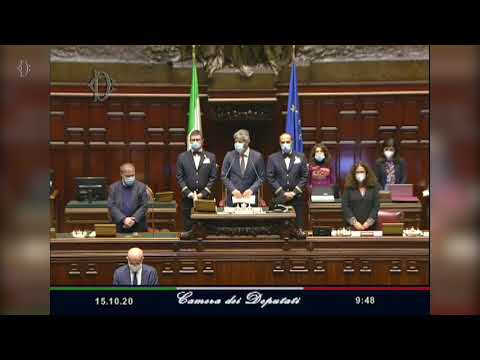 UN MINUTO DI SILENZIO IN AULA PER JOLE SANTELLI