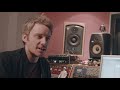 Capture de la vidéo Alex Metric - Right Here Forever / Fight Against It (Studio Interview)