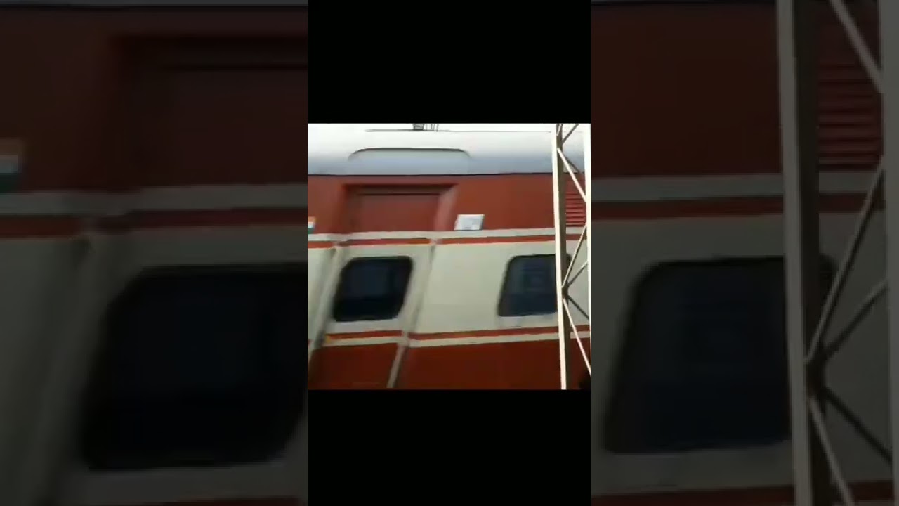 Icf coaches old rajdhani express 👌👍🏻plz subscribe my channel👆🙏