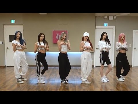 Momoland X Natti Natasha - Yummy Yummy Love