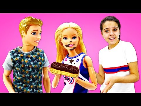Кукла Барби как пацанка - видео про Барби. Салон красоты для кукол - игры в одевалки и прически