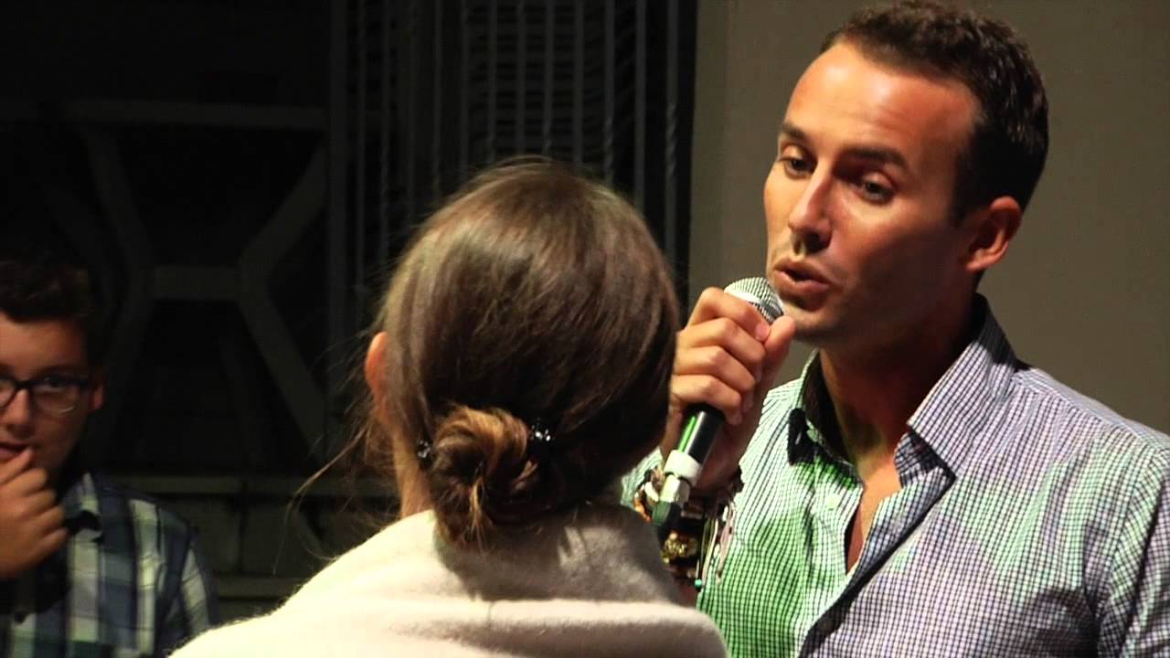 Serata in Famiglia 2014 "Femo paze" - YouTube
