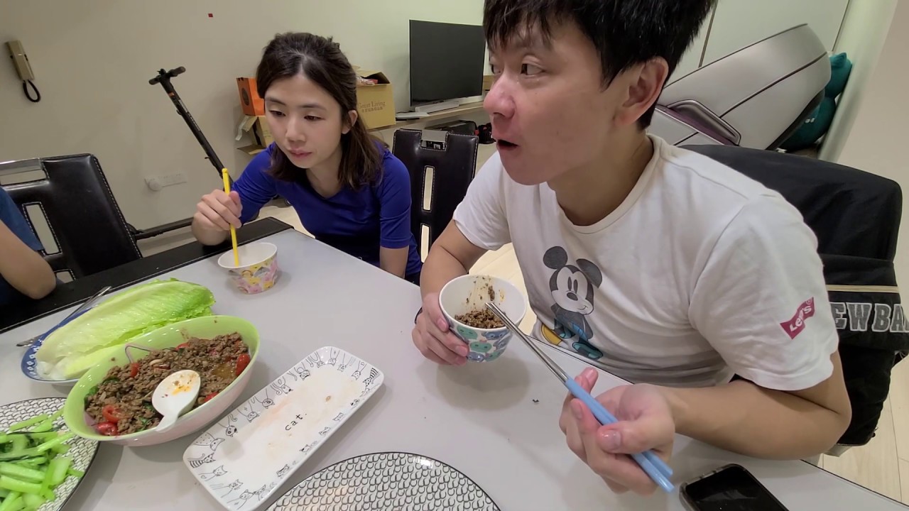 今天吃日本A5和牛啦｜跟老婆一起煮晚餐！