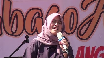 Kasiah Sayang Mande ( Cover By Nadia )