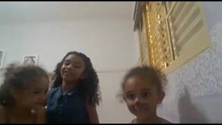 Eliza, Júlia E Manuela...dançando E Encantando