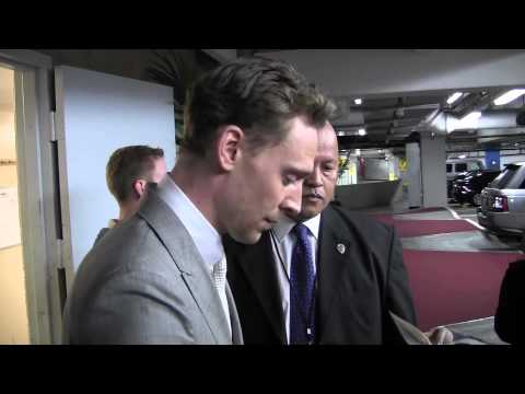 Exclusive: Tom Hiddleston (Loki) signs autographs after Iron Man 3 premiere! 4/24/13