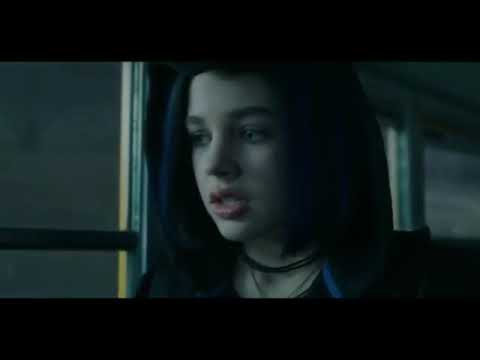 DC UNIVERSE: TITANS S01E01 - Raven Shows Her Powers For the First Time
