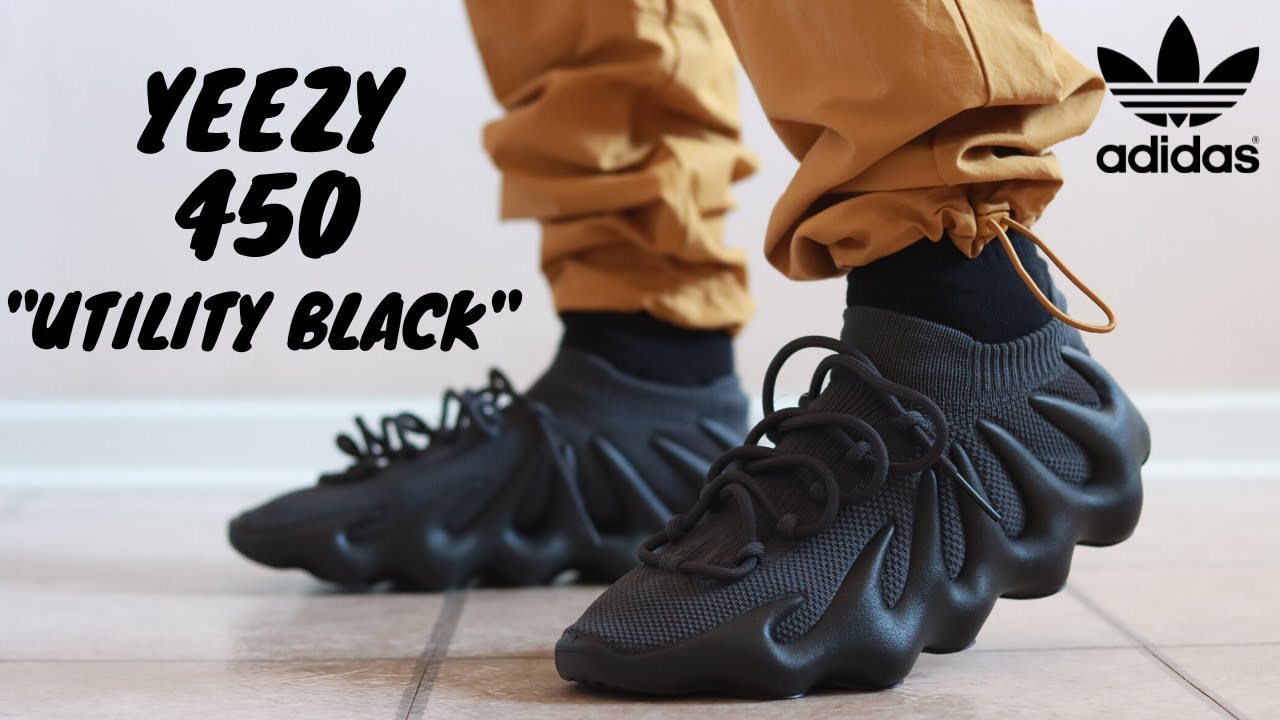 値下げ中　Yeezy450 Utility black