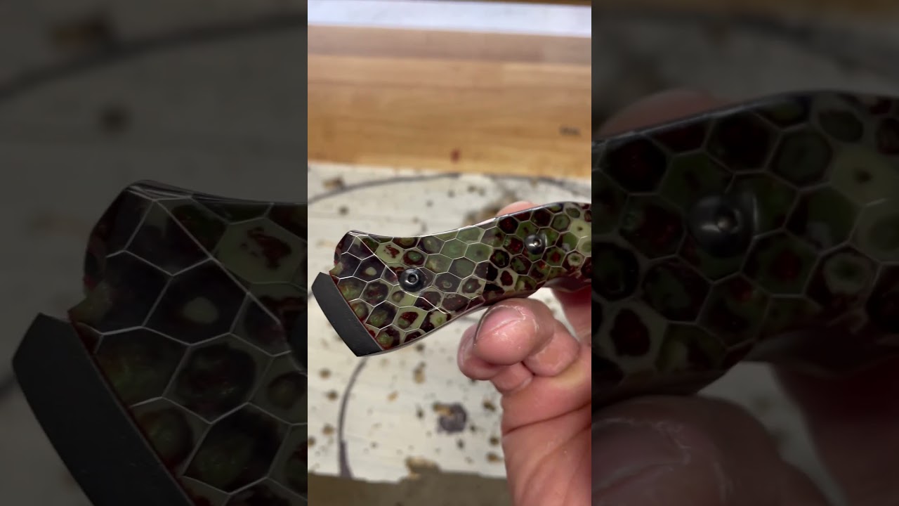 Custom handmade fixed blade. 