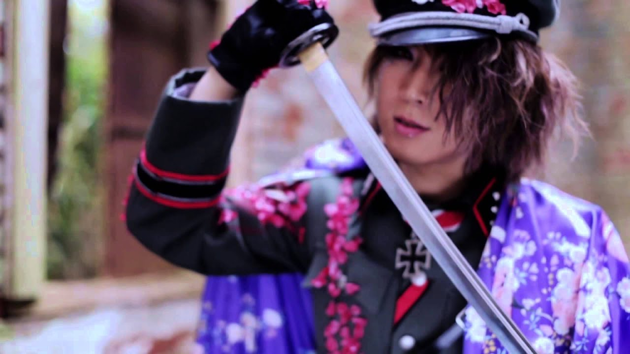 GOTCHAROCKA/6月4日発売シングル「撃愛」Music Video 45SPOT - YouTube GOTCHAROCKA/6月4日発売シングル「撃愛」Music Video 45SPOT - YouTube