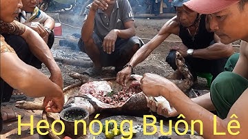 Thử Thách ăn Heo nóng món ăn của người dân M