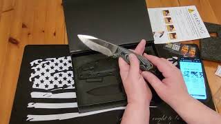 The Silverback Full Tang D2 Survival Camping Knife Gift Set