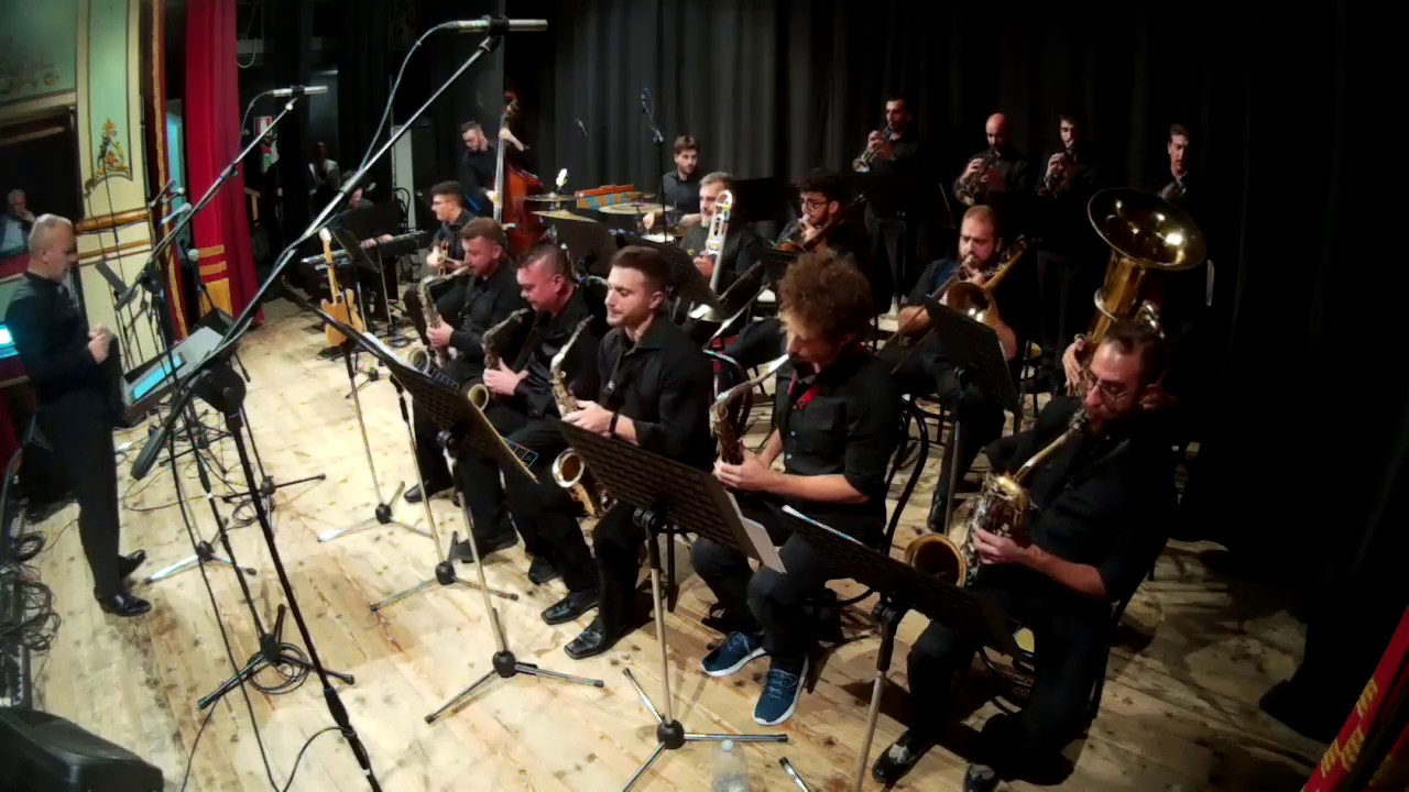 Charade Consaq Big Band Youtube