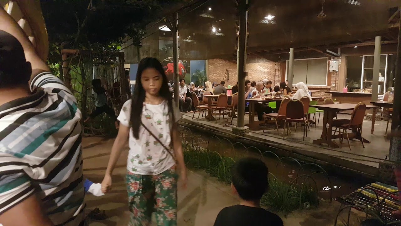 Tempat Makan Enak Murah Jakarta Barat 2019 Kampung Makan Restoran