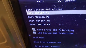 How To Change Boot Order In Computer BIOS [For Beginners]