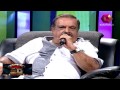 P Jayachandran sings 'Harshabaashpam Thooki'