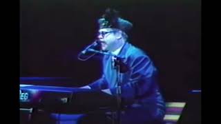 3. The King Must Die (Elton John - Live In Los Angeles: 9/23/1988)