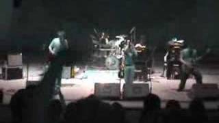 Çi̇lekeş Yetmi̇yor