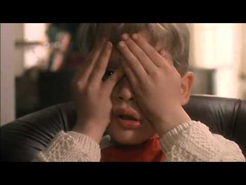 Macaulay gets an xmas fright