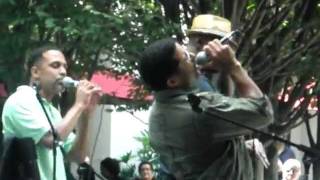 Famous Three Tenors of Take 6 sing a Doobie Brothers Classic in Nashville Net Worth