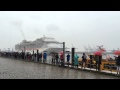 MSC Splendida spielt Seven Nation Army und We Will Rock You - Hamburg Cruise Days 2015