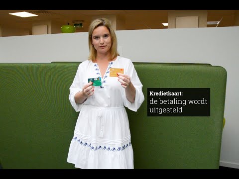 Video: Hoe Om Geld Van 'n Sberbank-kredietkaart Na 'n Debietkaart Oor Te Dra