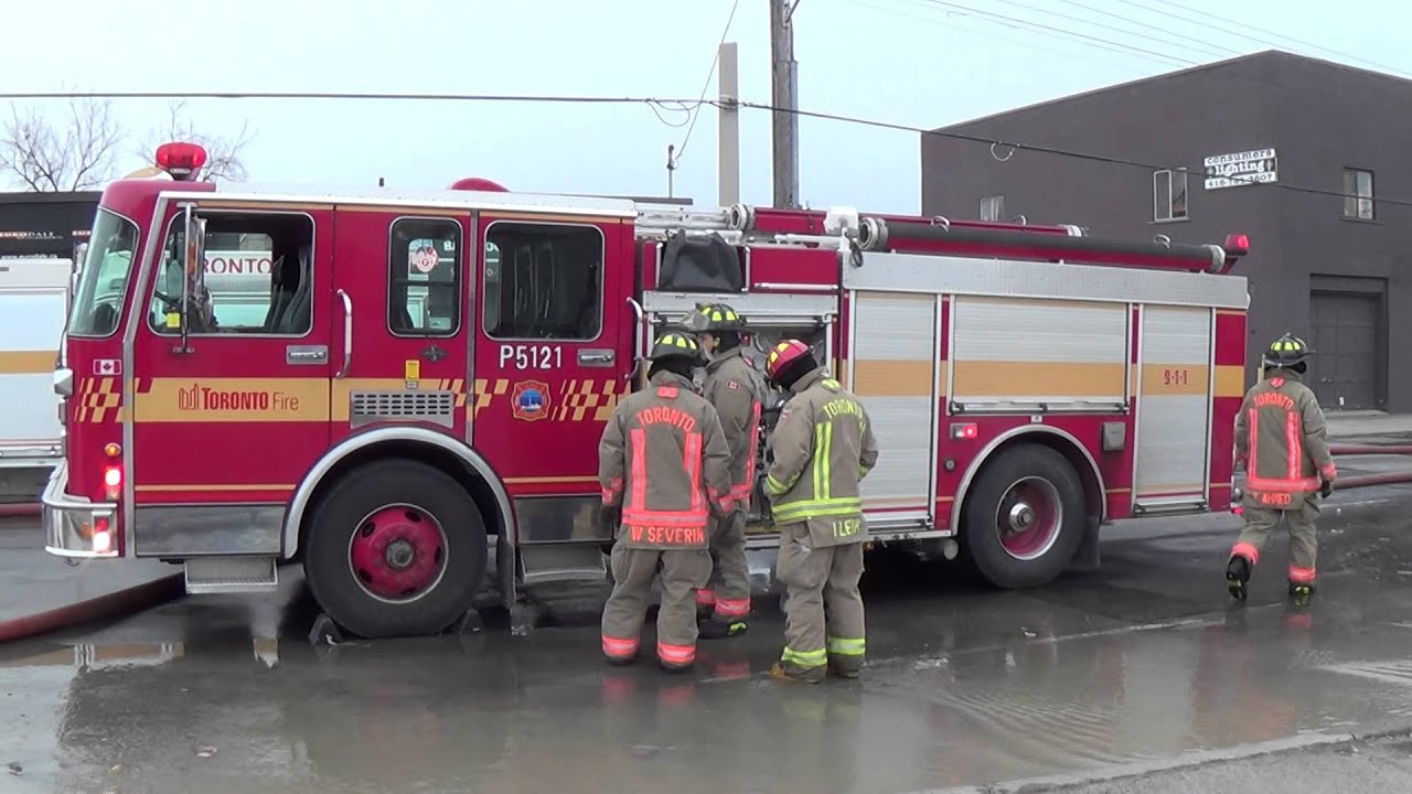 6 Alarm Mattress Fire in Toronto #10