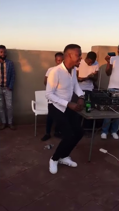 Dj Mfundhisi ft Lekker saka lekker. .. 🔥