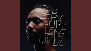 Video voorbeeld van "Daby Touré - Toutes Les Iles"