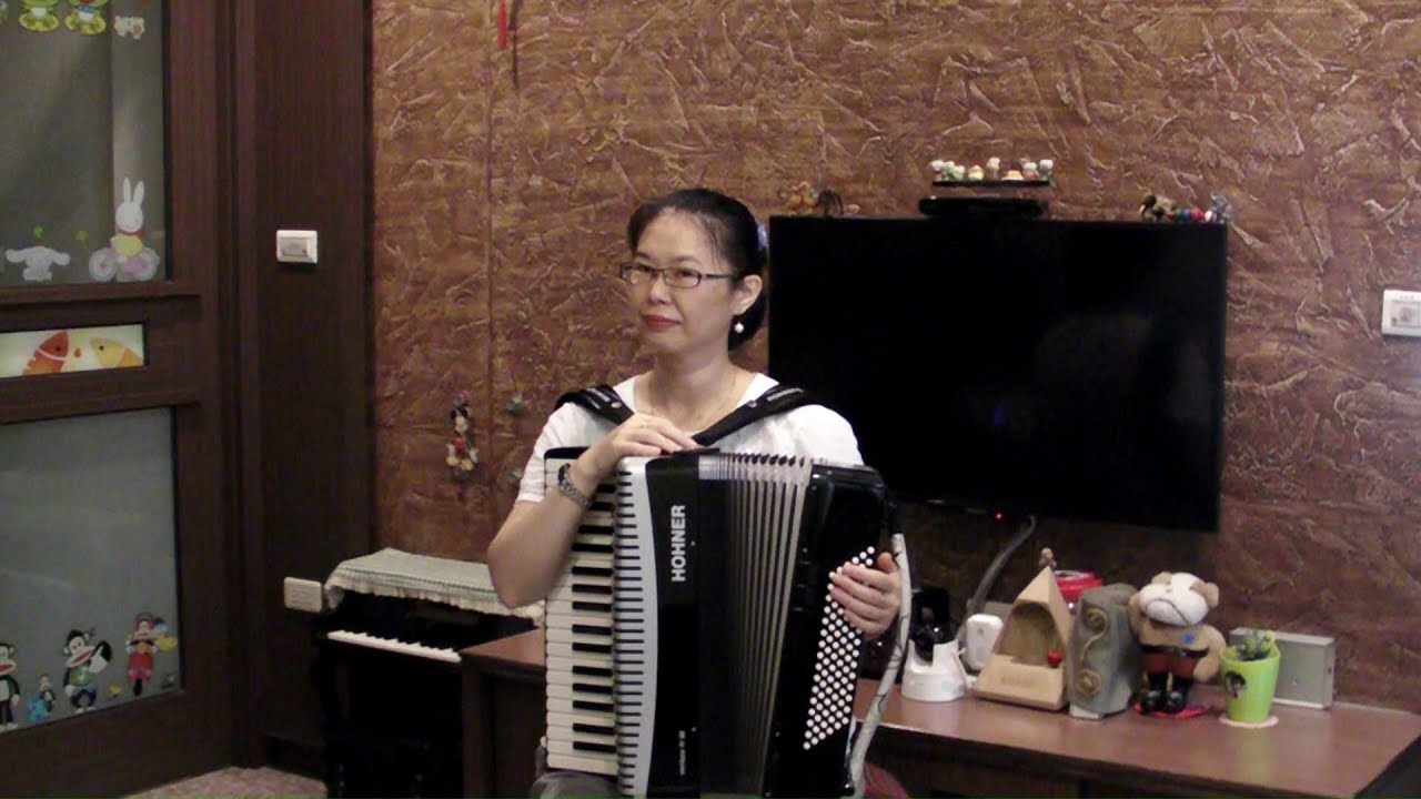 快樂的出帆  /初めての出航~手風琴/Accordion 演奏