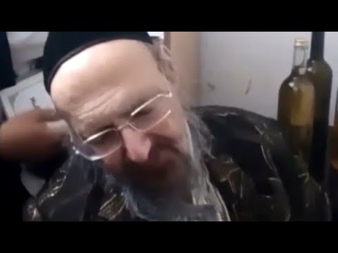 חומרת האיסור ללכת ל"מתקשרת" - הרב דב קוק
