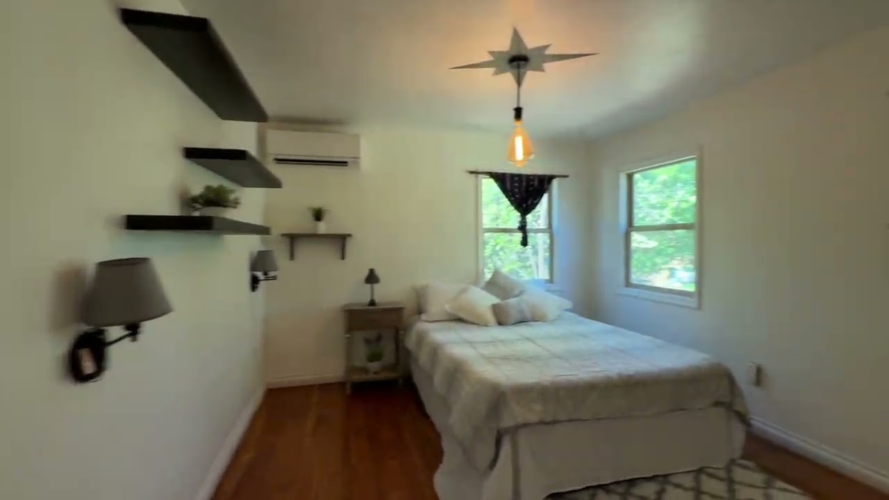 FOR SALE: 106 N 1st St, Talent Or 97540: $415,000