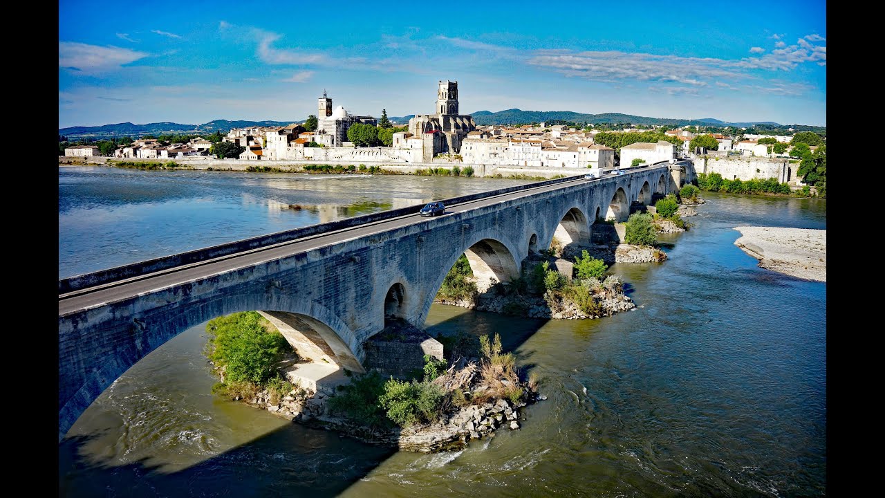 VOEUX PONT ST ESPRIT 2024