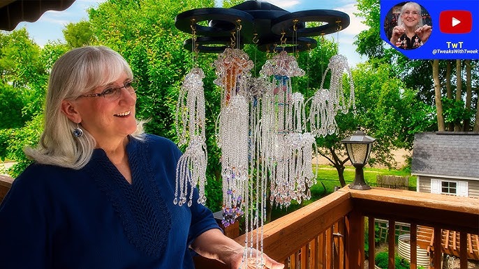 beaded jellyfish, jellyfish made out of seed beads and wire…, Meg  Galacticat