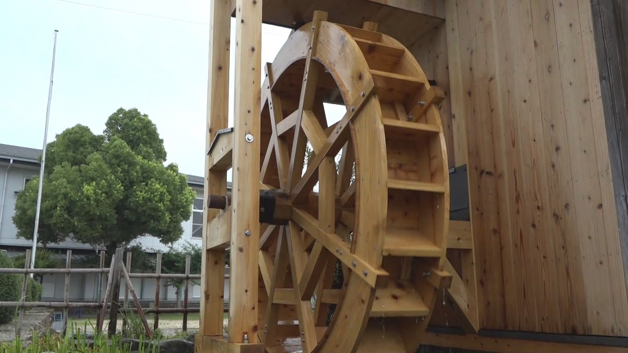 老朽化で故障…小学校のシンボル「せせらぎ水車」が新しく 岡山・津山市