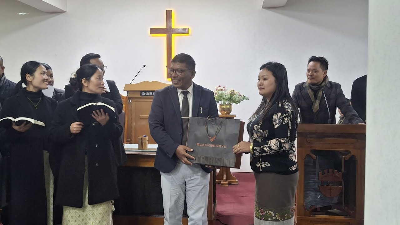 Shillong ICI KṬP Oldies with Rev.H.P Runremthang