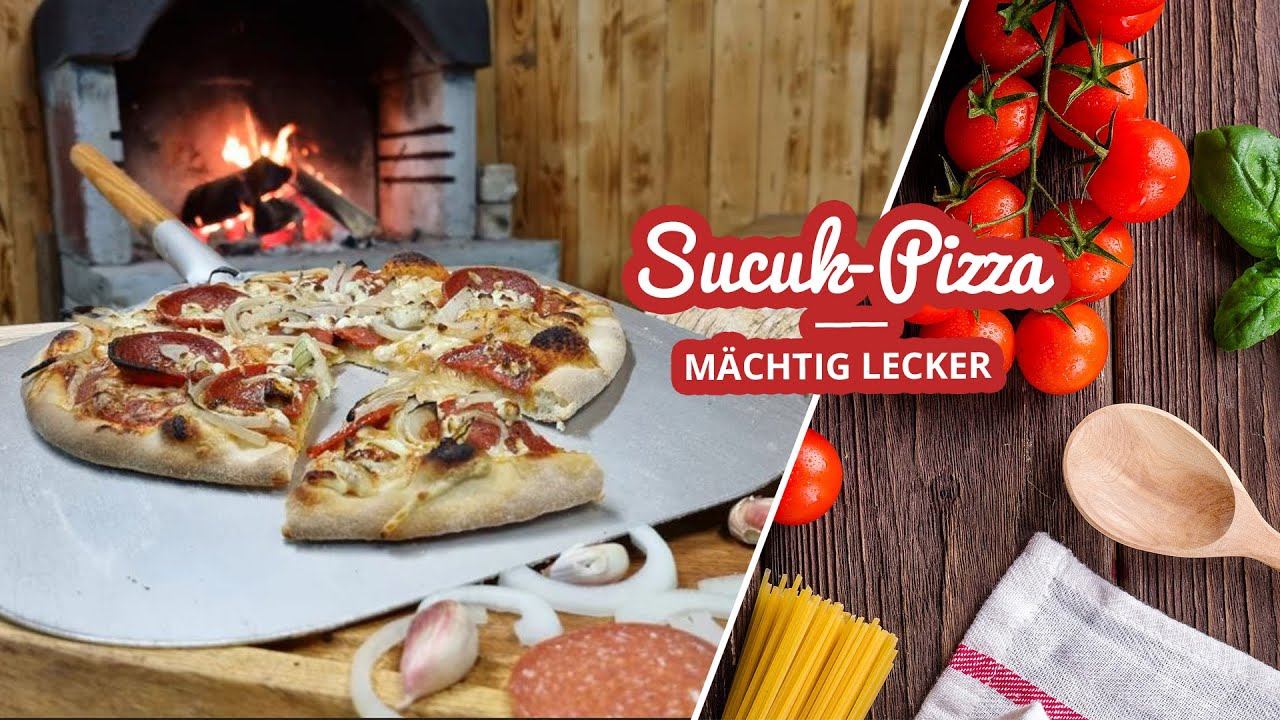 Sucuk Pizza von der Weber Kugel
