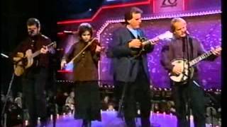 Alison Kraus - Pathway of Teardrops (live at the 70th Anniversary of the Grand Ole Opry 1996) chords