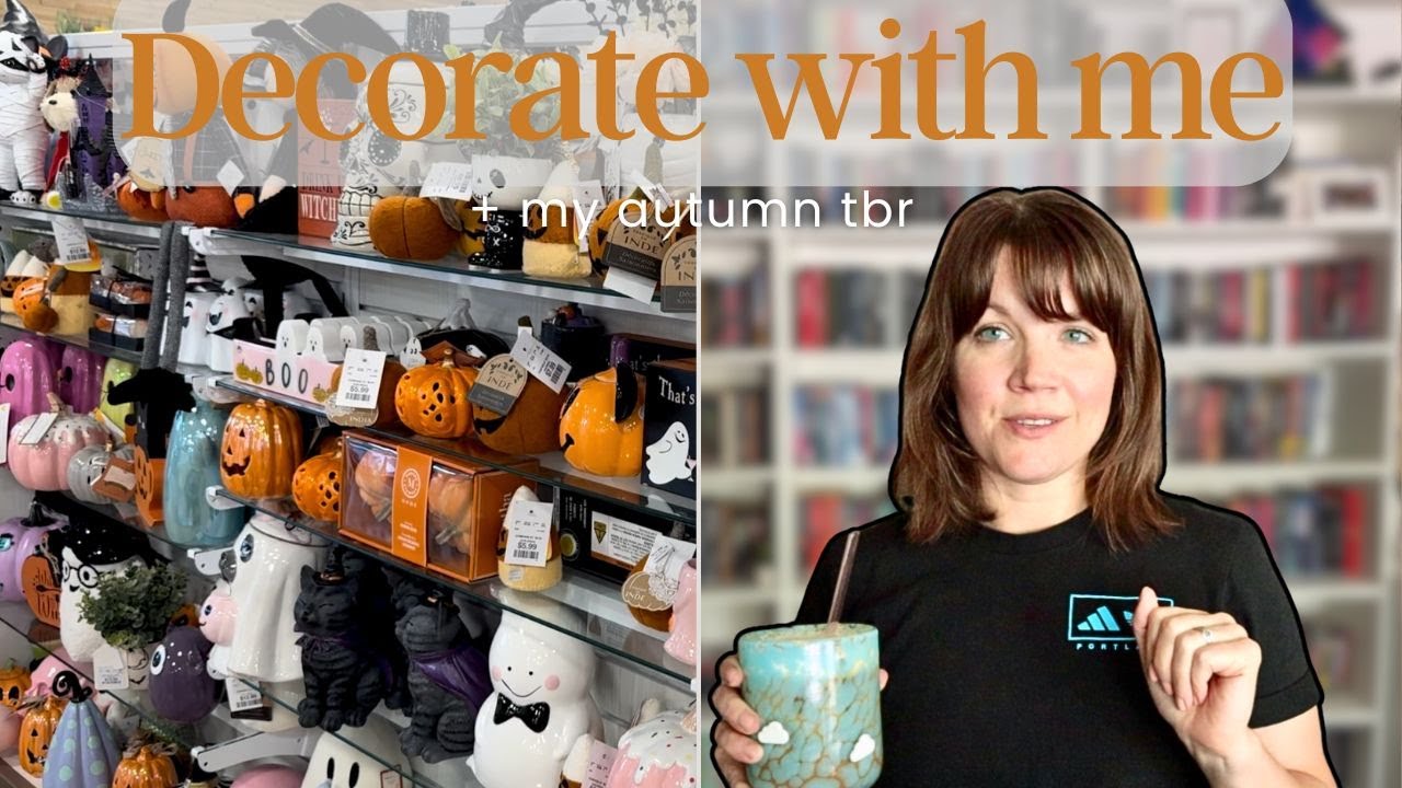 Let's Decorate My Bookshelf for Fall + My Autumnal TBR!