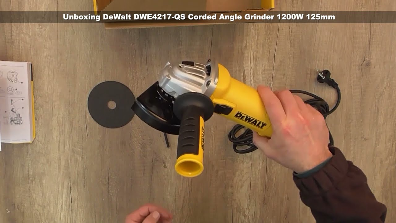 Unboxing DeWalt DWE4217 QS Corded  1200W (5") 125mm - Bob The Tool man