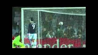 Uruguay v Argentina 2011(SALTA! SALTA! SALTA!PEKENO CANGURO QUE A LOS ARGENTINOS LE ROMPIMO EL CULO)