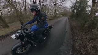 Still waiting for spring to appear on the Royal Enfield Classic 350 by Leigh Coulson 548 views 2 months ago 4 minutes, 3 seconds