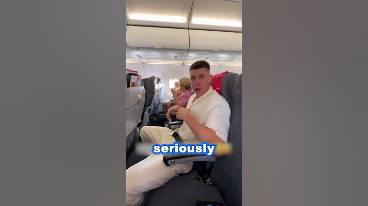 First One To Stand Up In Plane 😂