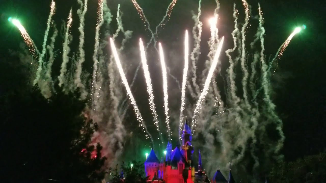 Disneyland - "Disneyland Forever" Fireworks Show